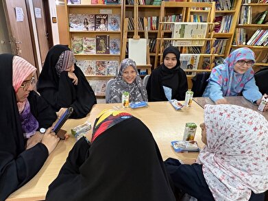 عکس؛ هفتاد و چهارمین دورهمی «بچه کتابخون‌‌ها» در کتابخانه اخلاق