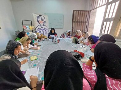 عکس؛ هفتادو یکمین نشست بچه کتابخون‌ها در کتابخانه قیصرامین پور