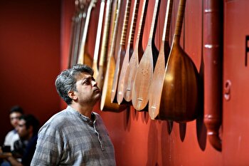 عکس؛ نمایشگاه سازهای ایرانی در فرهنگسرای ارسباران