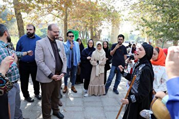 عکس؛ بازدید سرپرست سازمان فرهنگی هنری از ویژه‌برنامه «به افتخار نوجوونی»