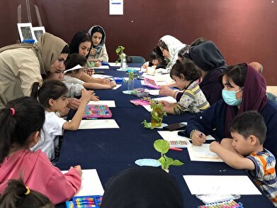 عکس؛ کارگاه آموزشی نقاشی خلاق در فرهنگ‌سرای امید