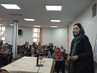 عکس؛ کارگاه «تغذیه روزانه در زمان سالمندی» در فرهنگسرای معرفت