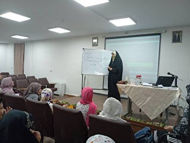 عکس؛ نشست گفت‌وگومحور نوجوانان کنشگر در فرهنگسرای معرفت