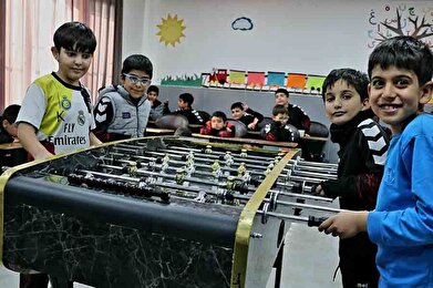 عکس؛ برگزاری اردوبازی سیار فرهنگسرای تهران در مدرسه پسرانه کوثر