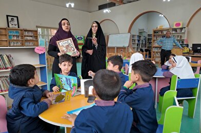 عکس؛ هفته کتابخوانی در فرهنگسرای انقلاب اسلامی