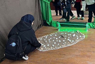 عکس؛ نمایشگاه «فاطمه(س) برکت مکتب پیامبر (ص)» در فرهنگسرای امید