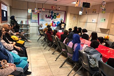 عکس؛ برگزاری جشن کتاب در فرهنگسرای عطار نیشابوری