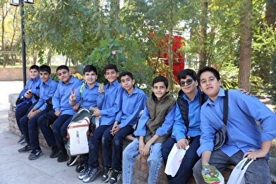 عکس؛ اردوی بازی در باغ اردویی خاوران