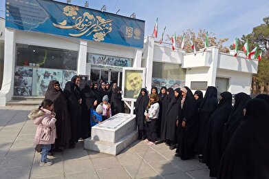 عکس؛ برنامه «سفر آسمانی» در فرهنگسرای رضوان